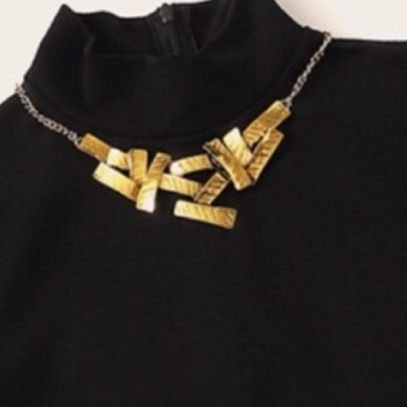“GOLD RUSH” CHUNKY GOLD NECKLACE-NEW-CHOKER - Picture 3 of 4